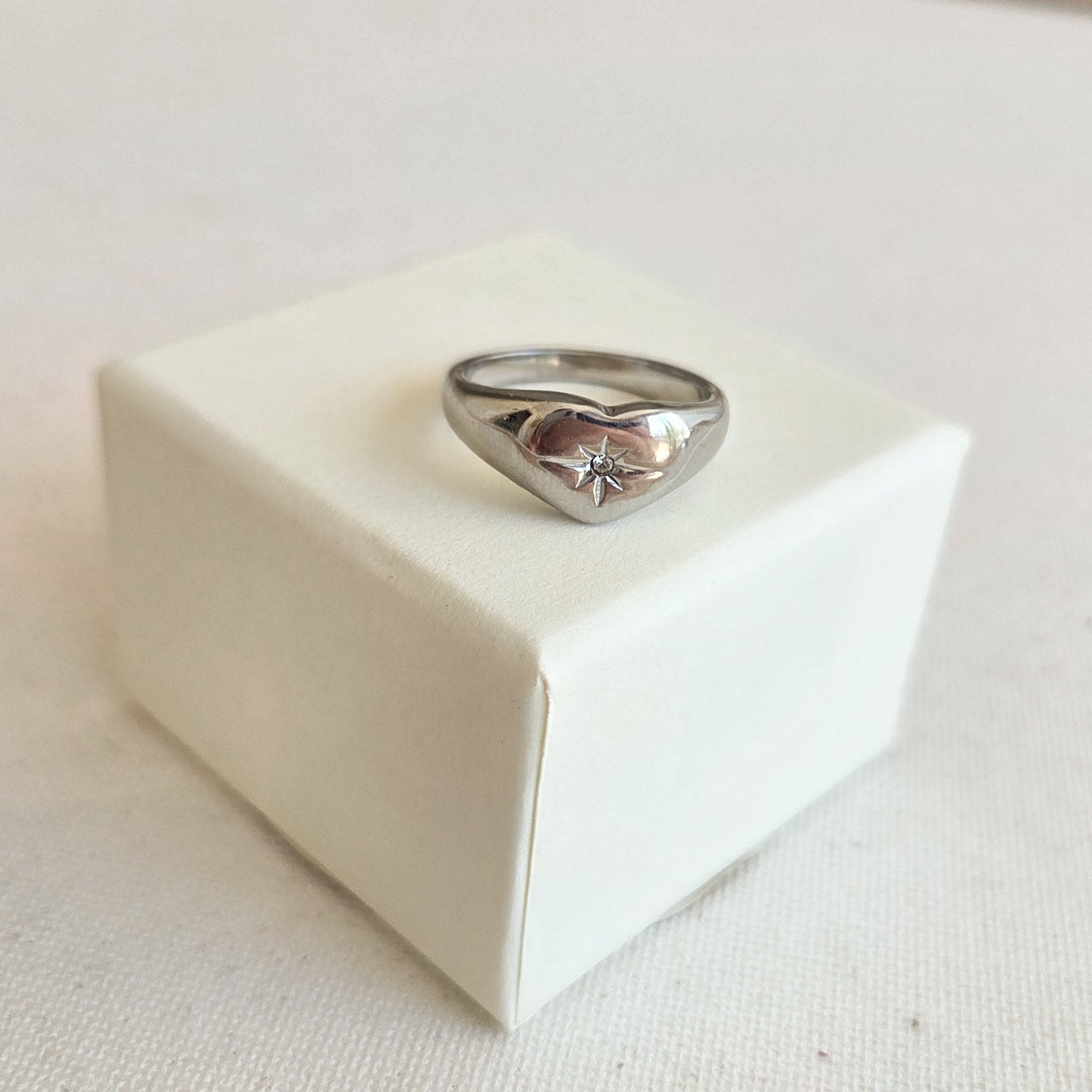 Erotes Ring Silver